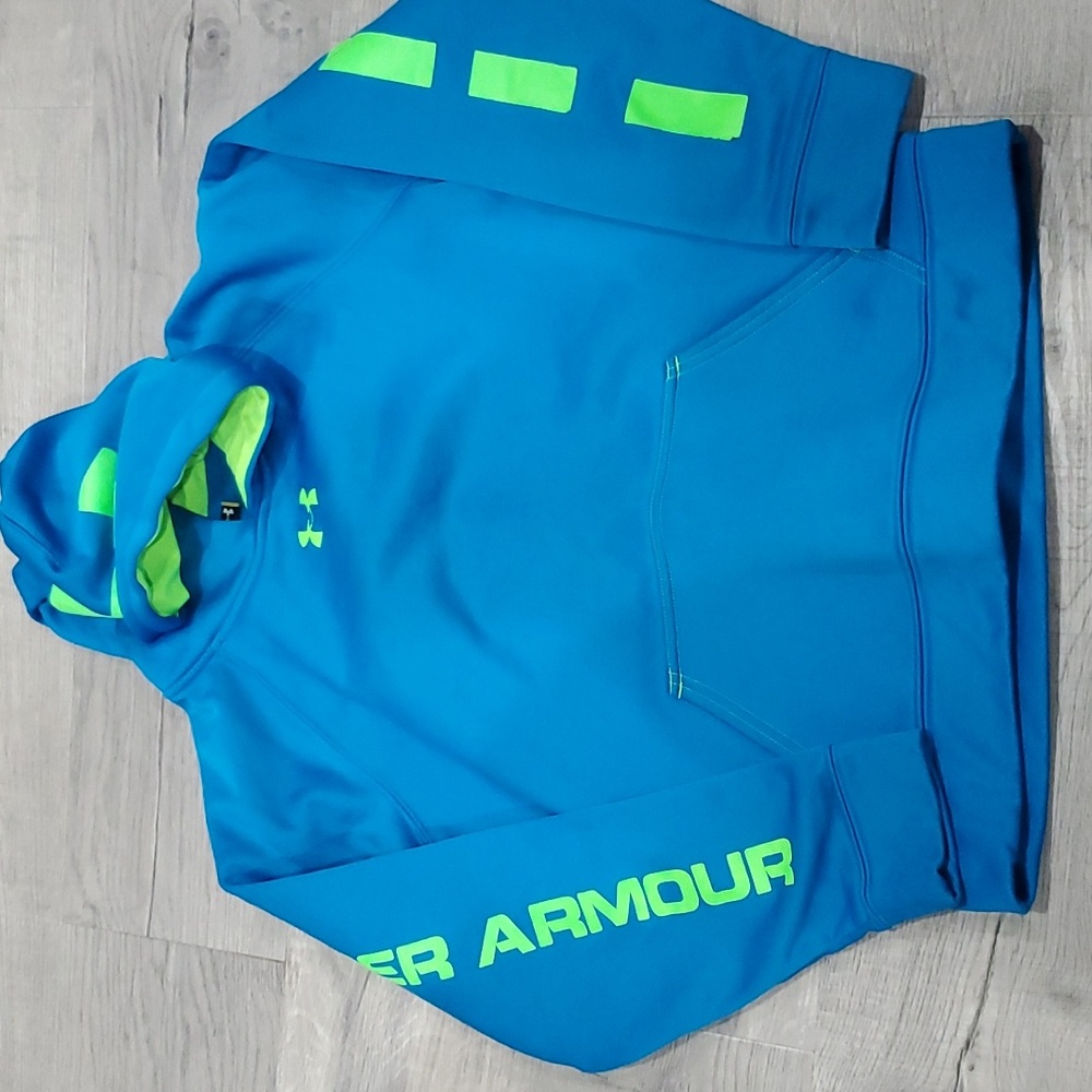 Under Armour Youth Hoodie – Large Size, Front Pocket Sweatshirt for Boys/Girls